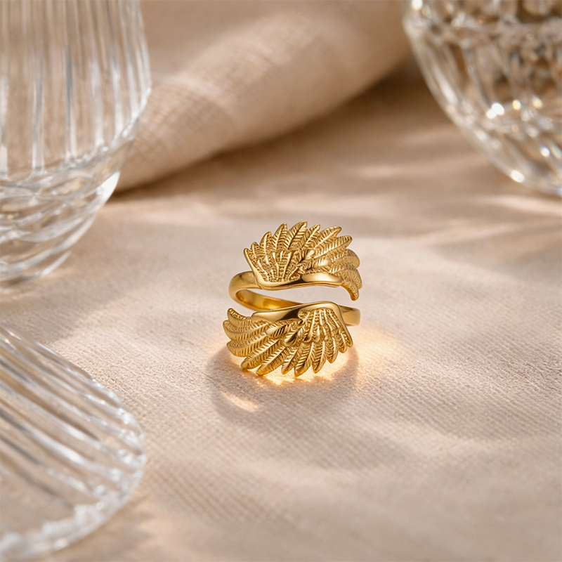 Bague ailes d'ange, vue de détail