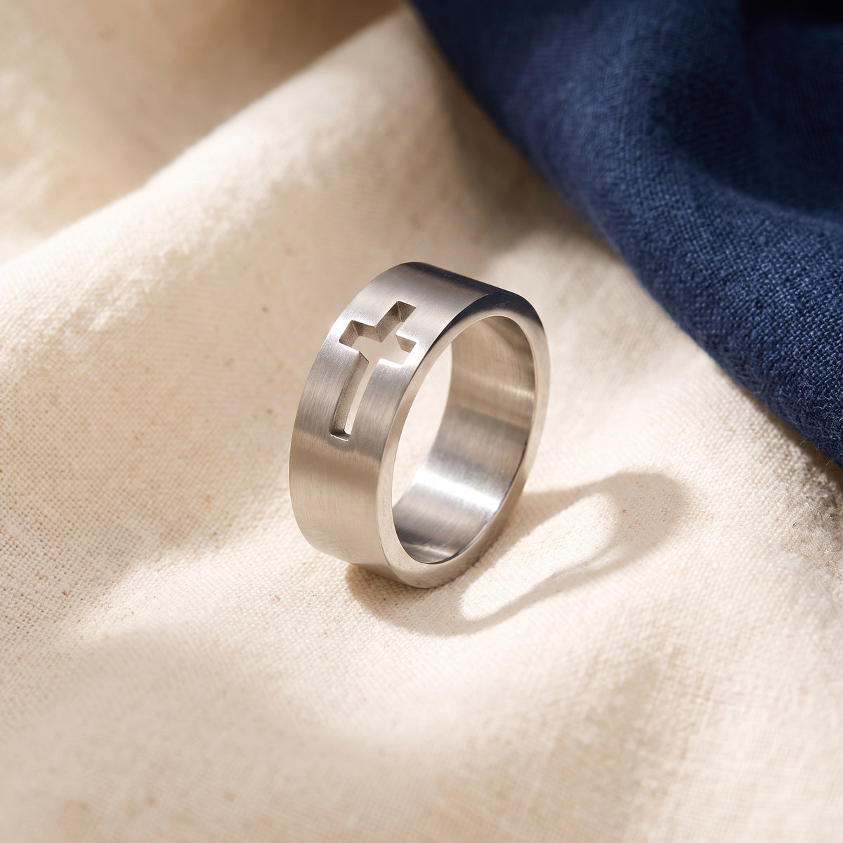 Bague croix catholique acier inoxydable