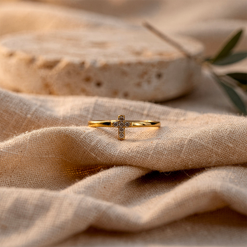 Bague croix du Christ - Hélène