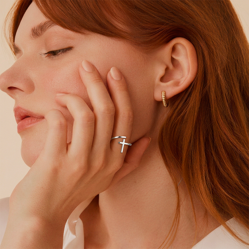 Bague croix femme acier argentée