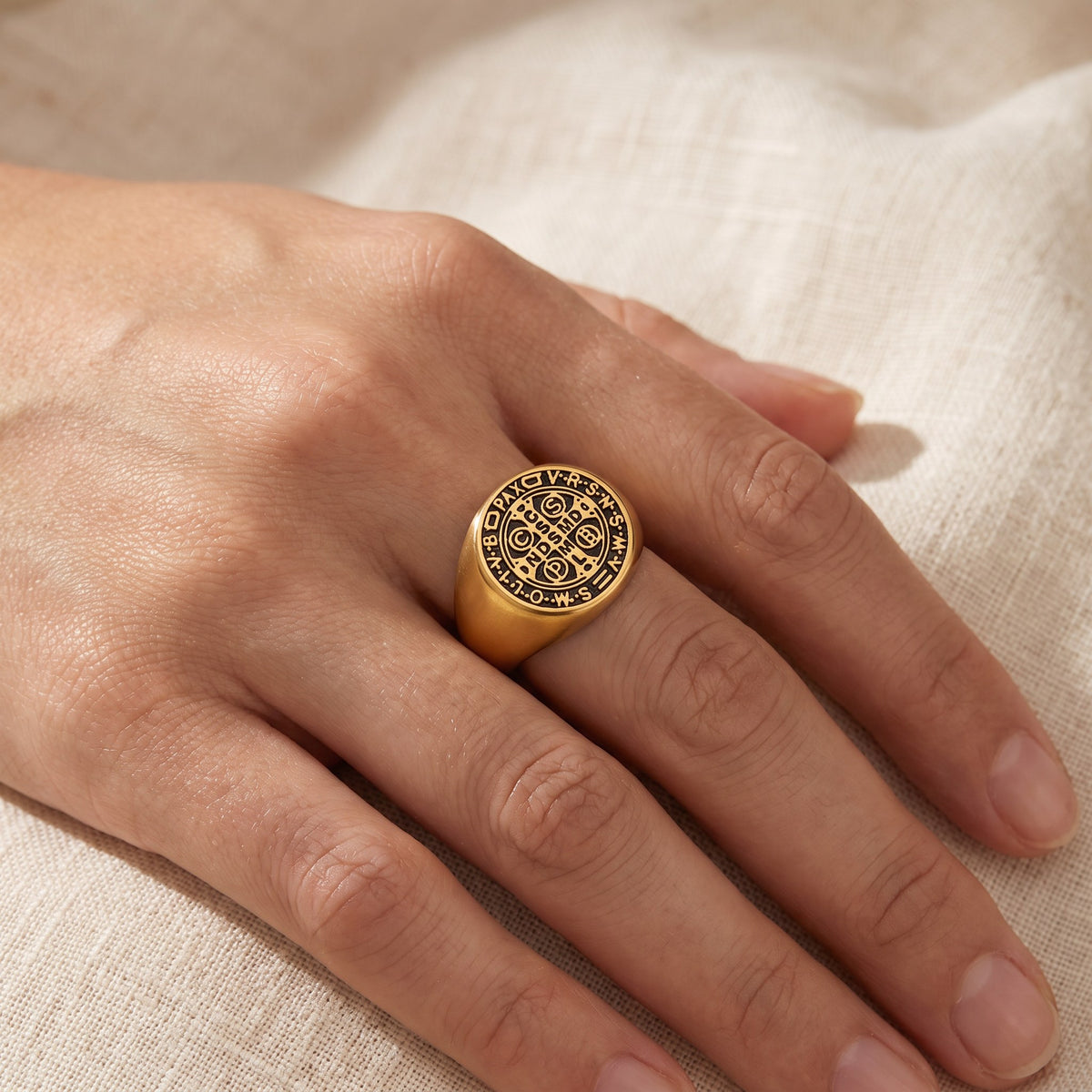 Bague Saint Benoît homme