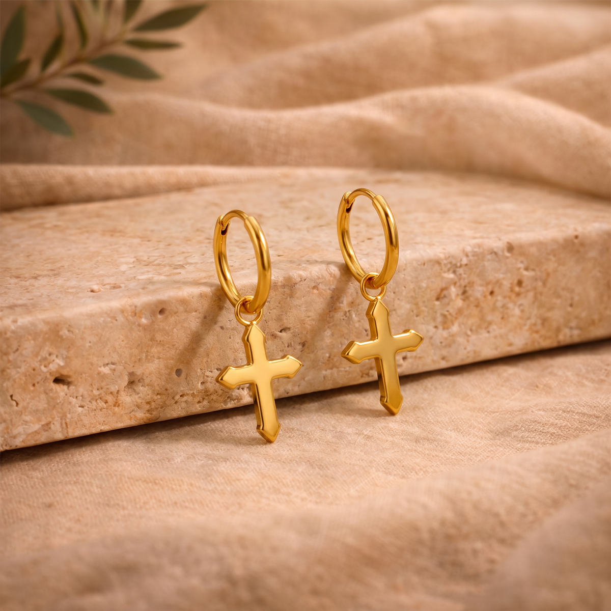 Boucles d'oreilles homme croix argent 925 dorées