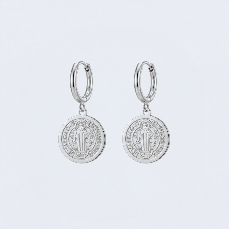 Boucles d'oreilles saint Benoît argentées