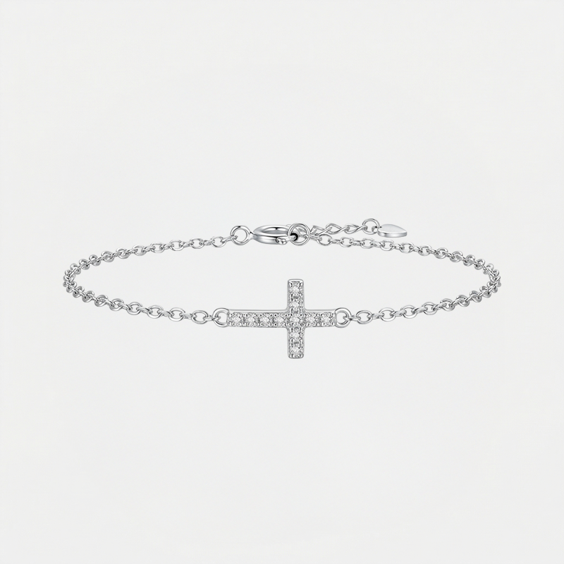 Bracelet croix catholique, vue de détail