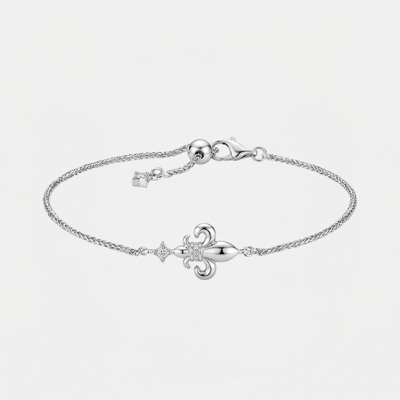 Bracelet fleur de lys, vue de détail