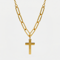 Collier chaine croix, doré, sur fond blanc