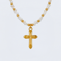 Collier croix perles blanches