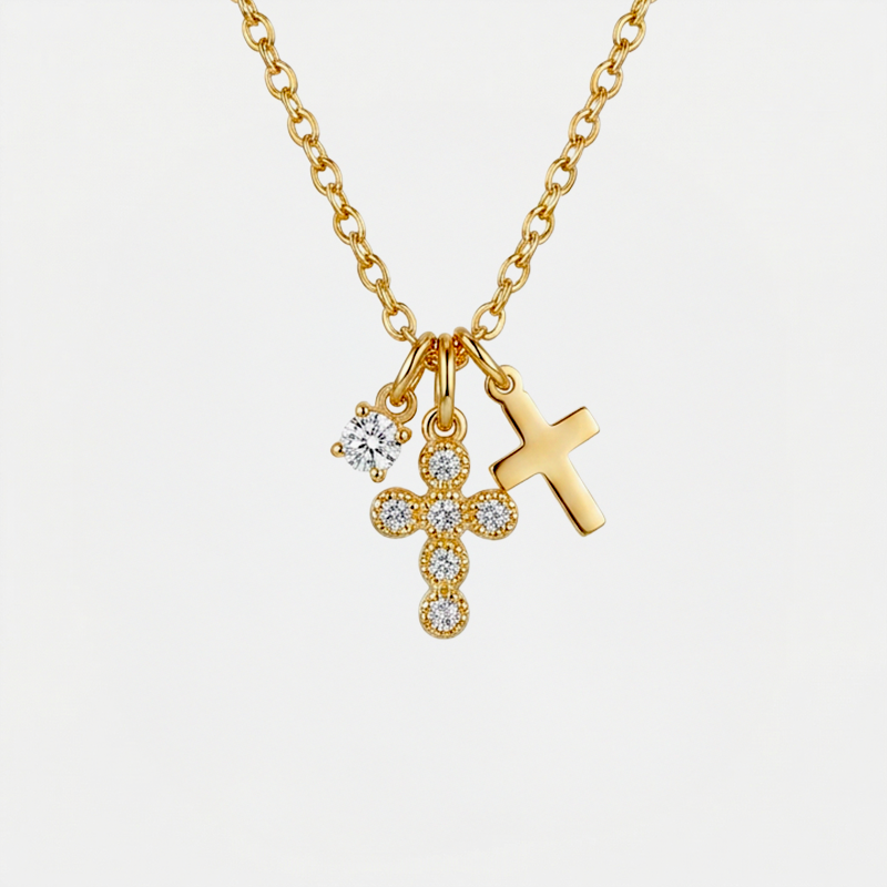 Collier pendentif croix acier inoxydable, doré, sur fond blanc