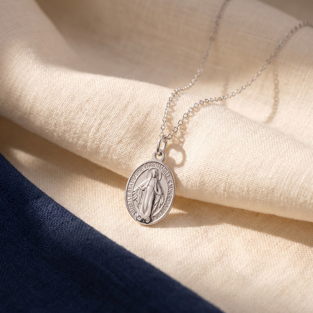 Collier Vierge Marie argent