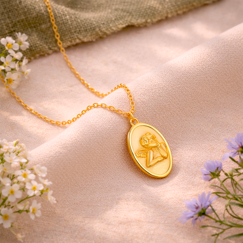 Médaille ange, vue de détail