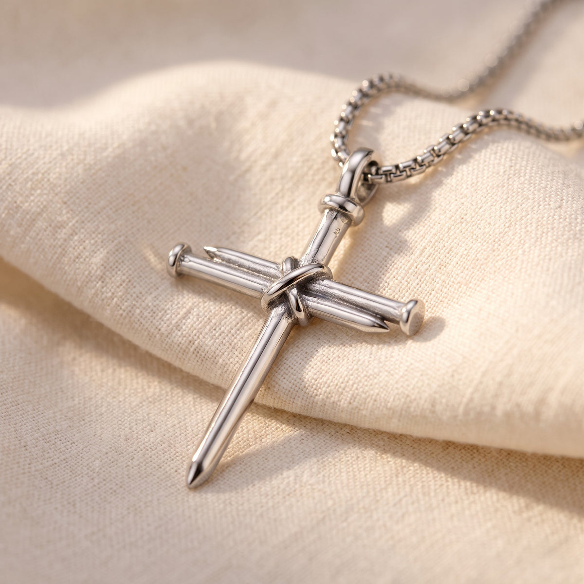 Pendentif croix chrétienne
