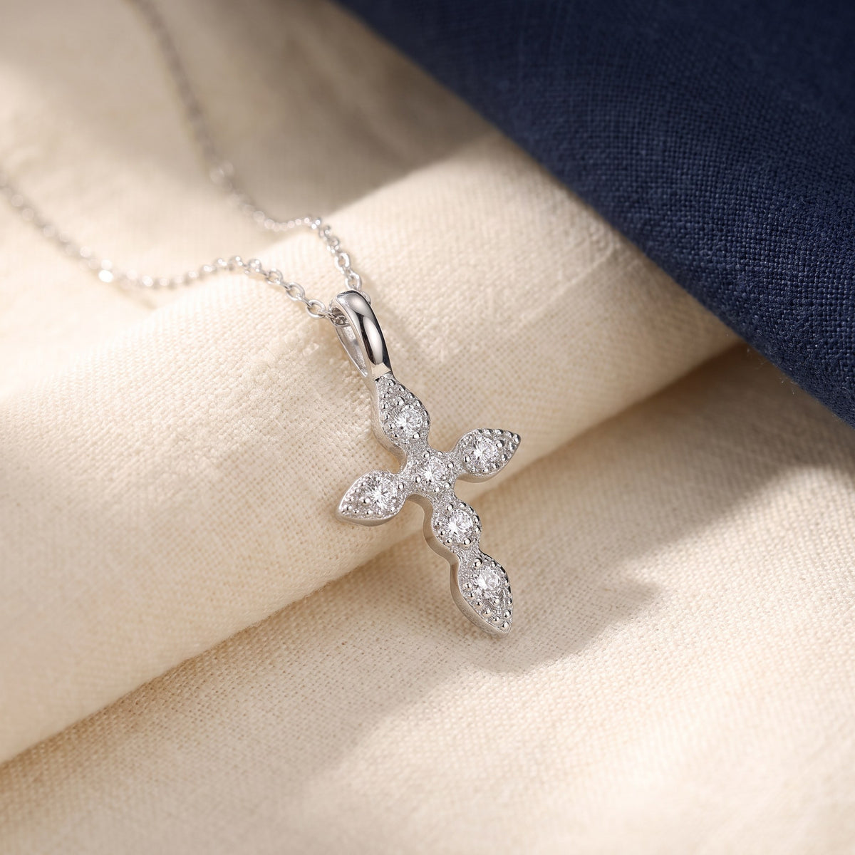 Sautoir croix argent